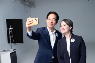 賴清德與蕭美琴定裝照曝光 立委選將等不及要合體