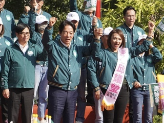 賴清德合體小雞造勢  籲高雄挺賴蕭配帶領台灣