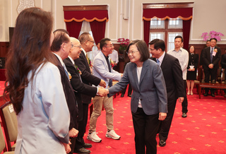 總統見建築界奧斯卡得主 與民間合作落實環境永續