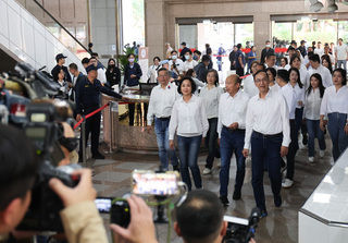 國民黨估立委上看50席  藍白合破局成變數