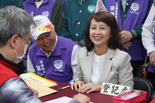 蕭美琴助選張美慧  花縣立委綠盼打破傅氏王朝