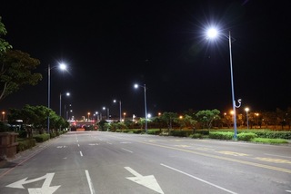 新北全面換裝節能路燈  養工處：1年換19.3萬盞
