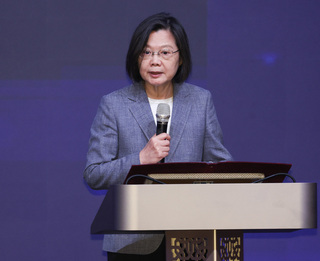 醫療科技展 蔡總統：建構台灣成全球醫療轉型基地