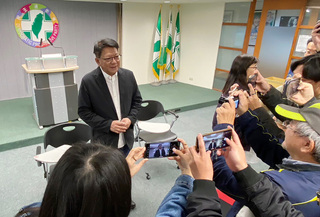 趙少康當侯友宜副手 潘孟安：偏激投機像鬥雞