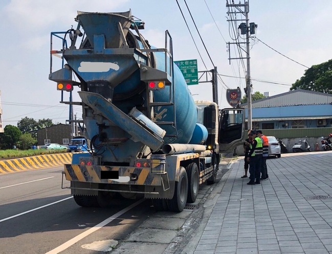 大型車事故嚴重度高 高市府將啟動違規稽查取締 | 華視新聞