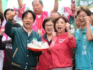 何欣純台中成立競選總部 賴清德站台力挺