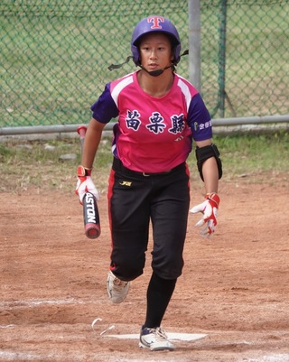 威力盃苗栗林葦苓有不輸男生的企圖心 最愛味全龍