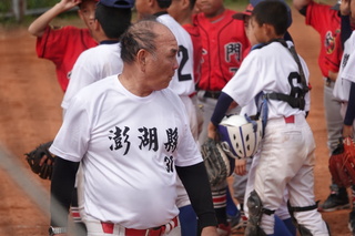 王長壽心繫講美 率澎湖打威力盃球員來源仍是問題