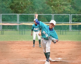 黃凱恩有鬥志投打俱佳 威力盃少棒高雄再闖冠軍戰