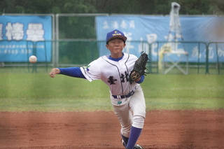 周震泉三度以為比賽能結束 威力盃投打俱佳當功臣