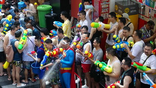 泰國積極拓展文化軟實力 潑水節申遺成功