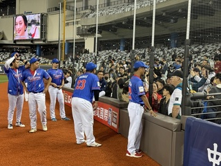 近萬球迷面前打球  亞錦賽菲律賓好手直呼第1次