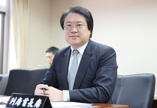 網傳監聽假訊息屬認知作戰 林右昌：民眾應審慎思辨