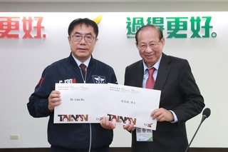 蘇姿丰父親蘇春槐訪台南 樂見海外優質技術回饋故鄉