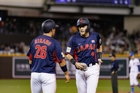 向山基生扮演稱職「強攻2棒」 亞錦賽場場敲安