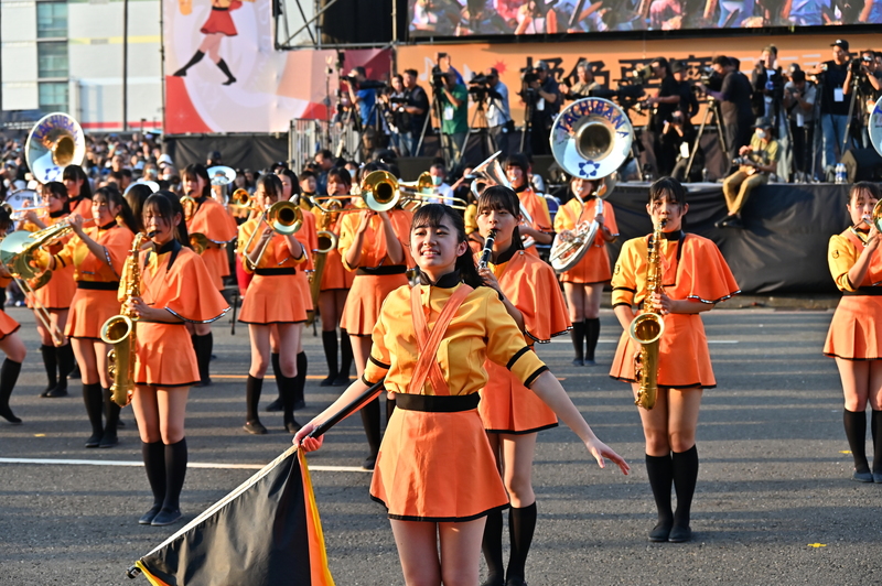 日本京都橘高校吹奏樂部高雄精彩演出展活力