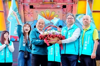 蘇貞昌為黃世杰站台  批開放中生來台工作