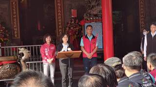 參拜台中宮廟 蔡英文力薦綠營立委進國會