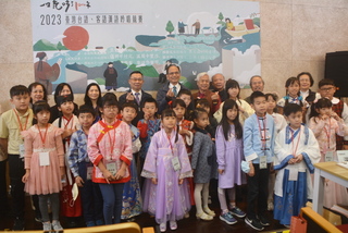 游錫堃：漢詩吟唱台灣特有 傳承台語與客語應珍惜