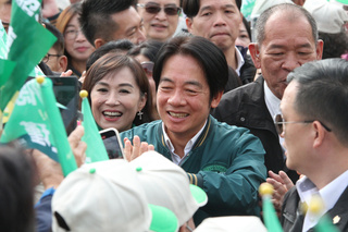 賴清德台南固票  籲支持者勿因謠言失去信心