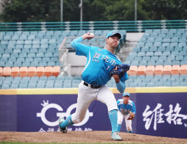 新北U18棒球賽  新北藍3投手飆破150公里搶首勝 | 華視新聞