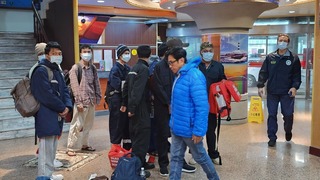 外籍貨輪故障澎湖海域擱淺棄船 9船員吊掛安置馬公