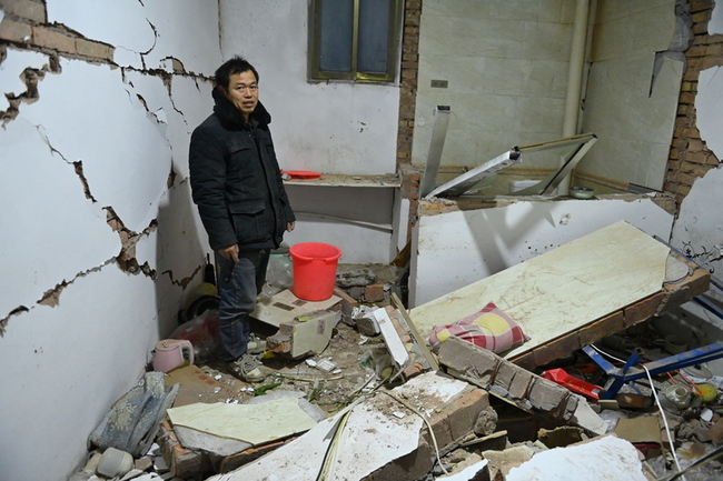 甘肅地震增至127人死亡  700餘人受傷 | 華視新聞