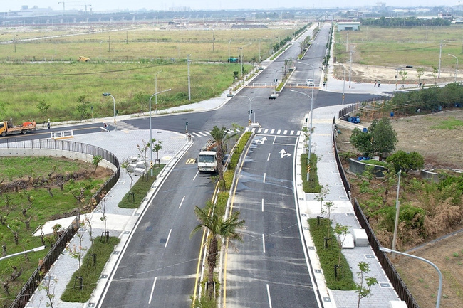 南科周邊2道路工程完工 可望改善交通壅塞 | 華視新聞