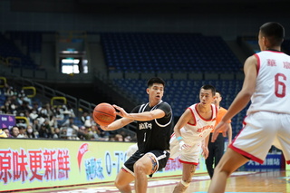 HBL李約化身中距離機器 泰山輕取宜中