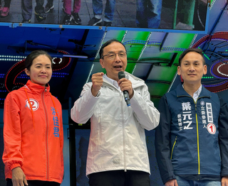 激戰選區讓柯文哲站台？ 朱立倫：一定跟侯康配一起