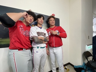 林盛恩變壯出席穀保OB賽 透露2024賽季想投球