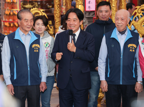 藍營里長喊總統 賴清德:認真用心開始跑全台第7圈