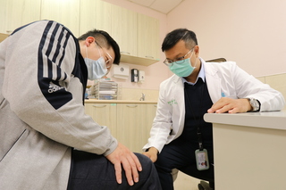 男子為保骨本猛吞保健品 導致維他命D中毒