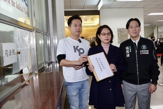 立委賴香伶指勞保制度有破產危機 聲請憲法審查