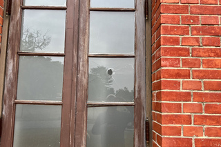 古蹟台南水道玻璃疑遭破壞  文資建材銀行助修復