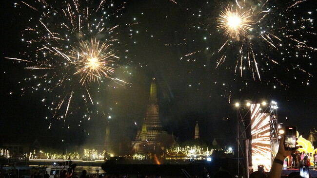 泰國跨年煙火絢爛登場 節慶觀光收入狂增6成 | 華視新聞