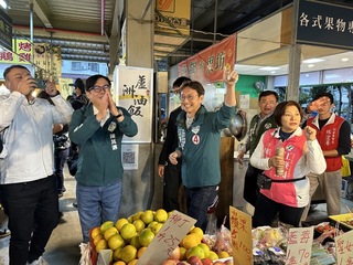 陳其邁北上台中挺江肇國  讚國會經驗可立即上手