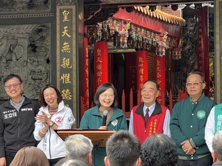 蔡總統：世局變化快速 國家需要有經驗執政團隊