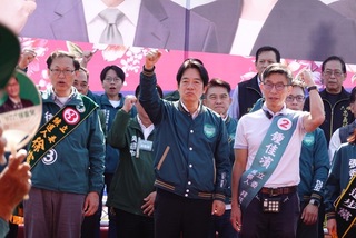 賴清德屏東連2場輔選  拉抬鍾佳濱、徐富癸聲勢