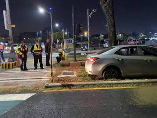 高雄輕軌成圓首例事故  小客車誤闖新路段軌道