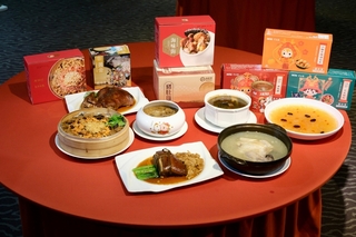 百貨量販搶圍爐商機 端出動漫IP、毛小孩年菜應戰