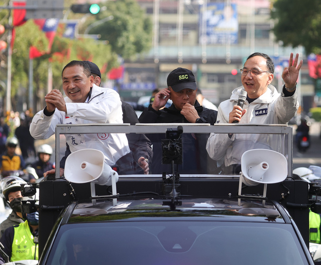 呼應韓國瑜喊話韓粉歸隊 侯友宜籲挺在野最強侯康配 | 華視新聞