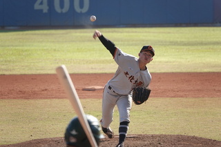 文大黃子豪拚職棒 大專聯賽優質先發勝國體大