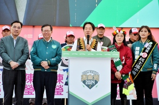 出席立委造勢嘉年華  賴清德允重視栽培原住民族