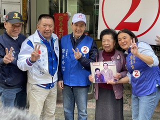 馬英九金門掃街拜票 樂觀看好陳玉珍連任成功