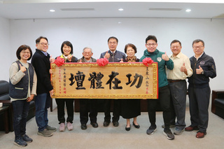 台南排球運動先驅王東山  列台灣體育百年人物誌