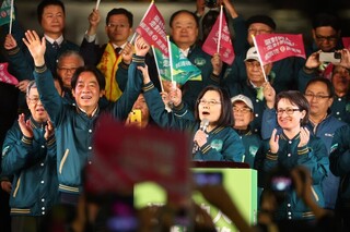 凱道晚會造勢  蔡英文挺賴清德：再相信我一次