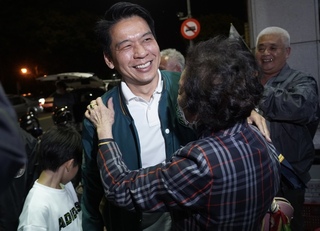 高雄市第3選區立委 李柏毅自行宣布當選