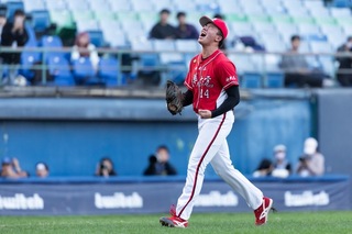 陳重光滿壘飆2K解危 大專棒球聯賽南華闖冠軍戰