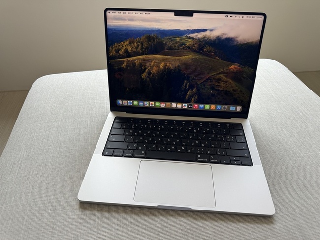 M3版MacBook Pro實測 專家：蘋果搶食遊戲大餅 | 華視新聞